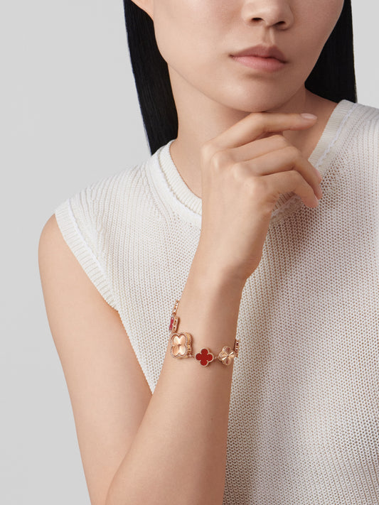 Van Cleef Sweet Alhambra watch